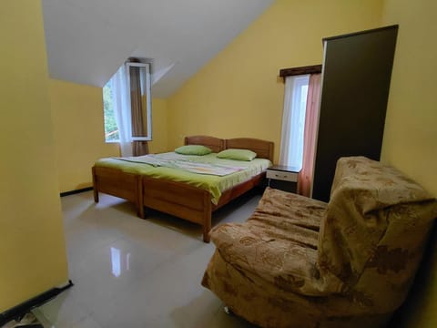 Bed, Photo of the whole room, Bedroom, air conditioner