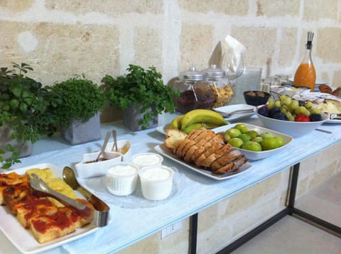 Property building, Food and drinks