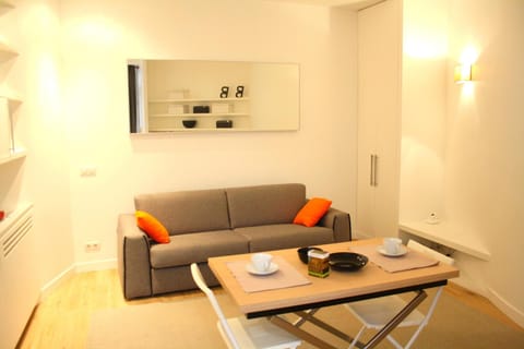 Living room, Bedroom
