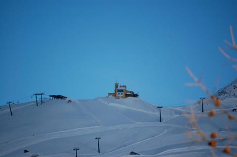 Property building, Winter