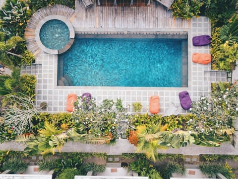 Pool view, Swimming pool, Swimming pool