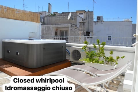 Day, Balcony/Terrace