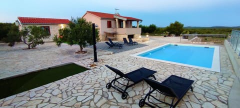 Holiday Home Gordana House in Šibenik-Knin County, Croatia