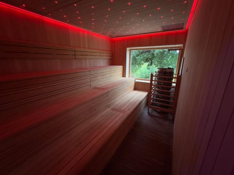 Sauna, Spa and wellness centre/facilities