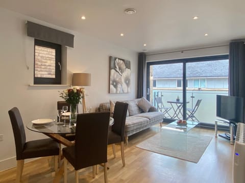 TV and multimedia, Balcony/Terrace, Living room, Dining area