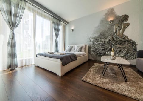 Living room, Photo of the whole room