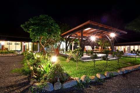 Night, BBQ facilities