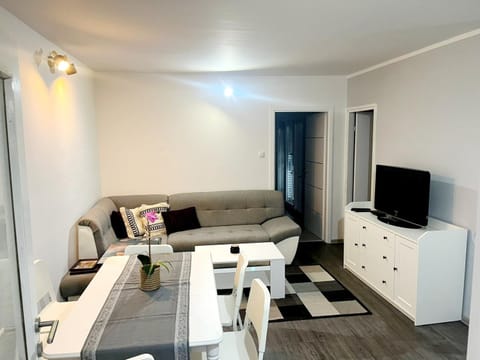 Apartment Gajac C72 Apartment in Novalja