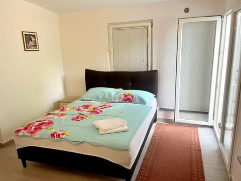 Apartment Gajac C72 Apartment in Novalja