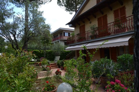 B&B Casa Cettina Bed and Breakfast in Macerata