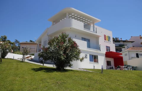 Property building, Facade/entrance, Garden view