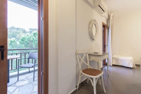 Balcony/Terrace, Photo of the whole room