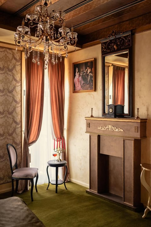 Day, Decorative detail, Seating area