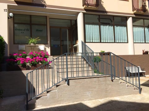 Property building, Facade/entrance