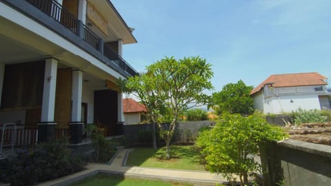 Property building, Garden