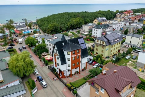 Facade/entrance, Bird's eye view, Beach