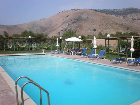 Restaurant/places to eat, Activities, Summer, Garden, Hot Tub, Lounge or bar, On site, Garden view, Mountain view, Pool view, Swimming pool, Swimming pool