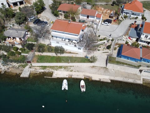 Property building, Bird's eye view