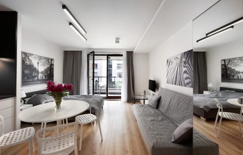 Balcony/Terrace, Living room, Dining area, Bedroom