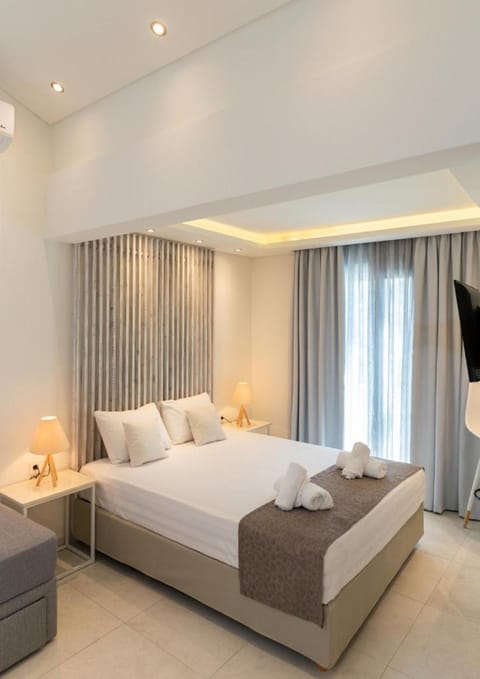 Estian Deluxe Apartment in Limenaria