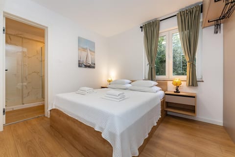 Villa Almaris Bed and Breakfast in Novalja