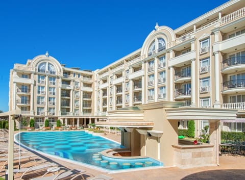 Property building, Pool view, Swimming pool
