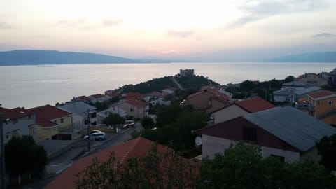 View (from property/room), City view, Landmark view, Sea view, Street view