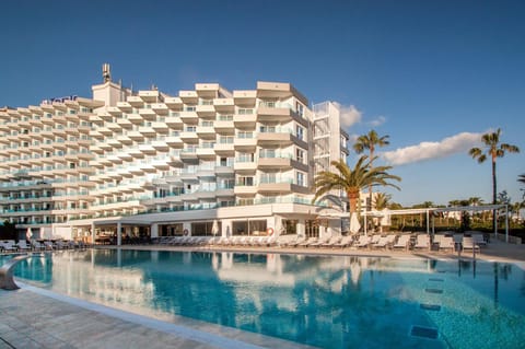 Garden, Balcony/Terrace, Swimming pool
