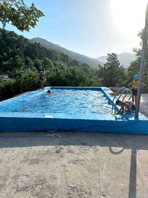 Mountain view, Pool view