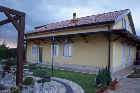 Property building, Garden
