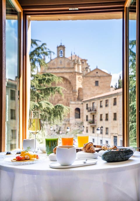 Breakfast, Location