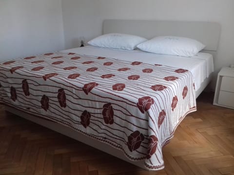 Apartment Dragan Apartment in Pula