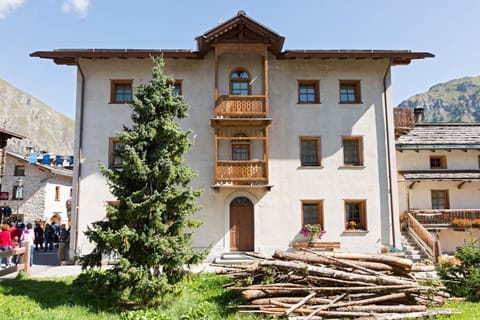 Property view