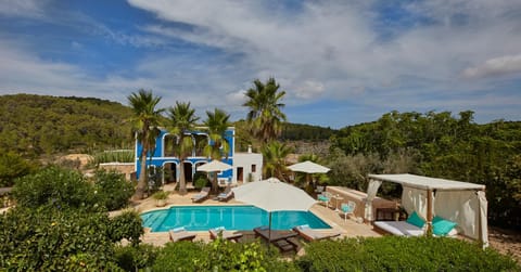 Natural landscape, Garden view, Mountain view, Pool view