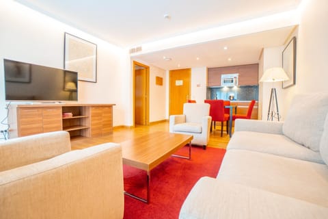 Kitchen or kitchenette, Living room