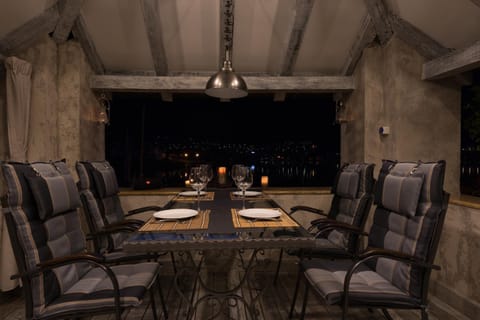 Kotor old town Palace Bucha Apartment in Kotor