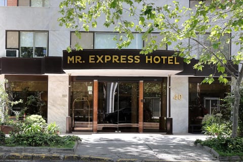 Property building, Facade/entrance, Property logo or sign