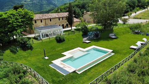 Agriturismo Fonte Rosa Farm Stay in Umbria