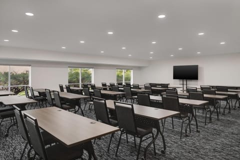Meeting/conference room
