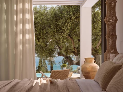 Bed, Garden, View (from property/room), Balcony/Terrace, Swimming pool