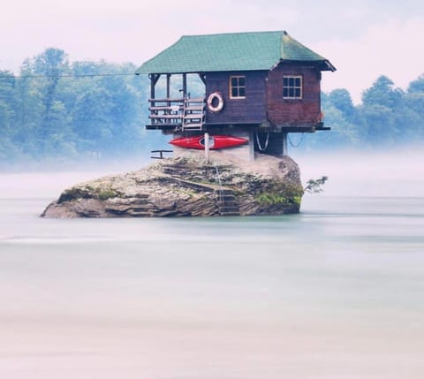 Guest House Aleksandra Bed and Breakfast in Zlatibor District, Serbia