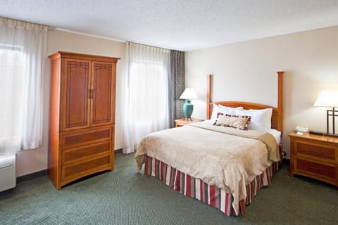Staybridge Suites Detroit-Utica by IHG Hotel in Utica