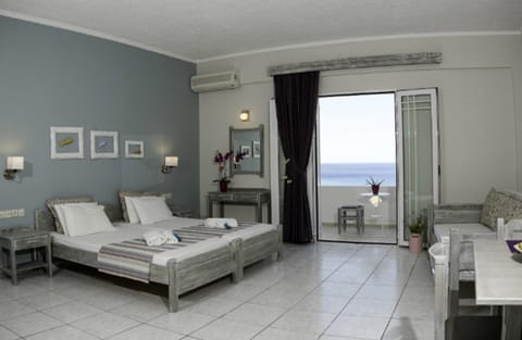 Bedroom, Sea view