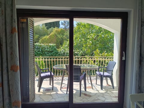 Apartment with terrace Apartment in Šibenik-Knin County, Croatia