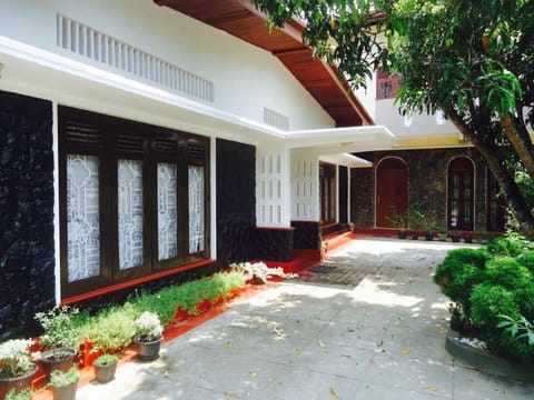 Garden, Garden view