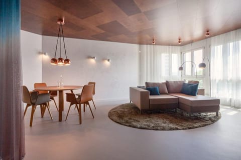 Living room, Photo of the whole room, Seating area, Dining area