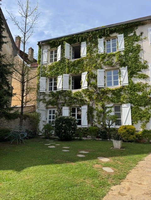 Villa Saint-Georges House in Switzerland