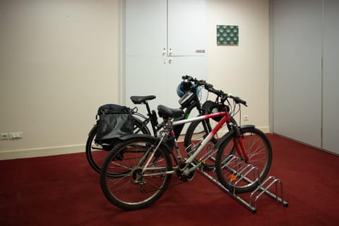Property building, Cycling