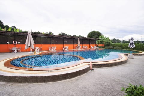 Property building, Swimming pool