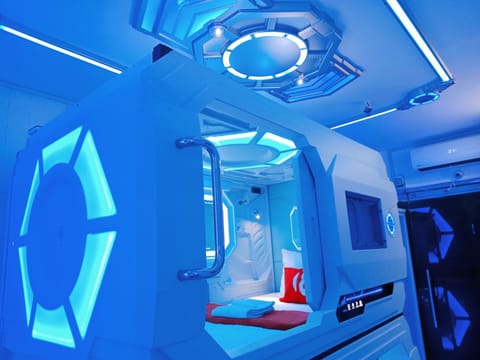 Bed, TV and multimedia, View (from property/room), Bedroom, bunk bed